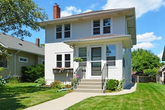 1387 Osceola Ave, Saint Paul, MN 55105