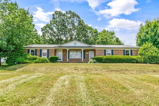 119 Mountain View Ave, Rural Retreat, VA 24368
