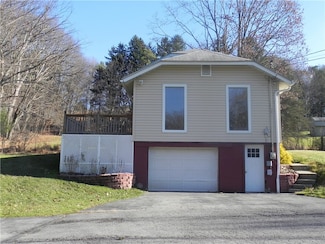 2601 1/2 Elgro Rd, Gibsonia, PA 15044