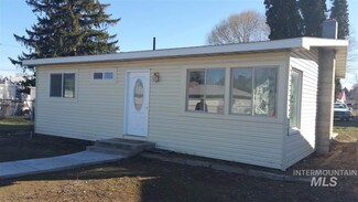 411 W 1st St N, Marsing, ID 83639