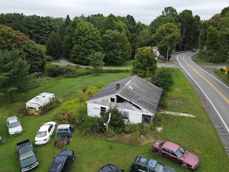 8252 Nettie-Fenwick Rd, Nettie, WV 26681