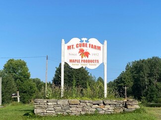 1363 New Hampshire 25a, Orford, NH 03777
