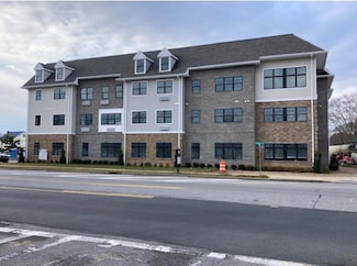 116 Waverly Ave Unit 13, Patchogue, NY 11772