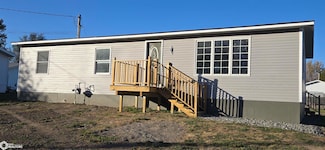 141 17th Ave W, Albia, IA 52531