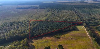 1098 Pasture Branch Rd, Rose Hill, NC 28458