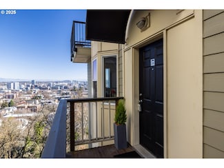 410 NW Uptown Terrace Unit 2A, Portland, OR 97210