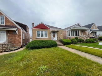 6736 S Kolin Ave, Chicago, IL 60629