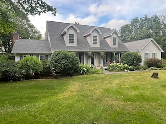 117 Byam Rd, New Boston, NH 03070