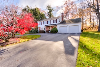 7 Dubiel Dr, Worcester, MA 01609