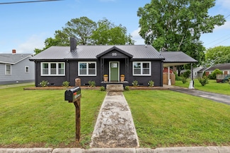 515 S Cedar Ln, Pulaski, TN 38478