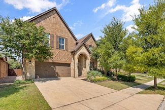 1729 Halifax St, Roanoke, TX 76262