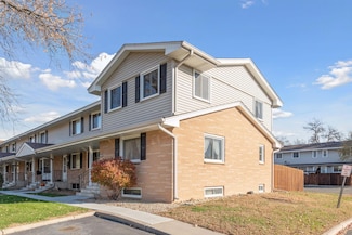 9039 18th Ave S, Bloomington, MN 55425