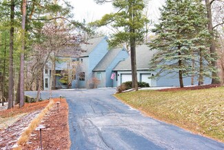3116 W Dobson Place, Ann Arbor, MI 48105
