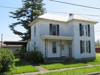 26 Broadway St, Jackson, OH 45640