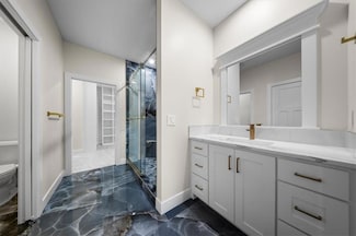 4728 E 139 St, Grandview, MO 64030