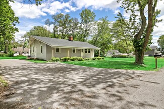 41959 N Beachview Dr, Antioch, IL 60002