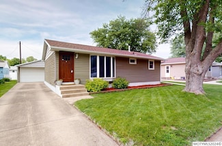 1116 9th St SW, Mason City, IA 50401
