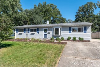 79 Sierra Rd, Montgomery, IL 60538