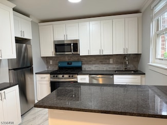 160 Gordonhurst Ave Unit H1, Montclair, NJ 07043