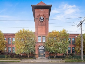 25 Grand St Unit 240, Norwalk, CT 06851