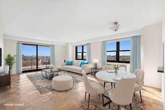 7855 Blvd E Unit 11L, North Bergen Twp., NJ 07047