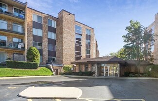1103 S Hunt Club Dr Unit 123, Mount Prospect, IL 60056