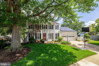 8327 Fran Ct, Lorton, VA 22079