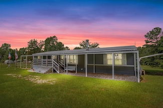 636 Roberson Rd, Hallsville, TX 75650