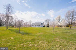 4583 Kabletown Rd, Charles Town, WV 25414