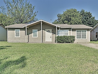 805 Aransas Dr, Euless, TX 76039