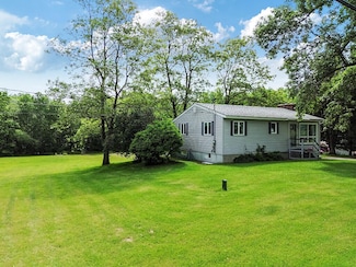 299 Ridge Rd, Fairfield, ME 04937