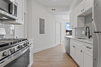 1137 Washington St Unit 6, Boston, MA 02124