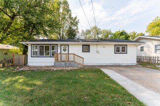 2408 W Nichols St, Springfield, MO 65802
