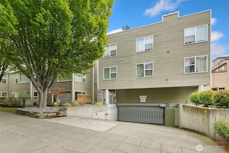 3420 Burke Ave N Unit B204, Seattle, WA 98103