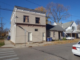 305 Straight Ave NW, Grand Rapids, MI 49504
