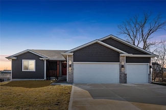 202 Rellim Dr, Norwalk, IA 50211