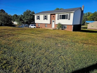 140 Crestwood Dr, Beckley, WV 25801