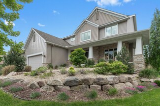 10929 Woodland Dr N, Champlin, MN 55316