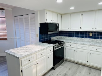9501 Seagrape Dr Unit 101, Davie, FL 33324
