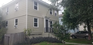 6232 Wainwright Dr, New Orleans, LA 70122
