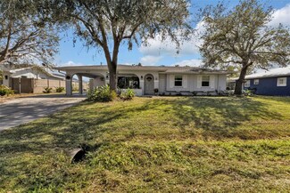 931 Linnaen Terrace NW, Port Charlotte, FL 33948