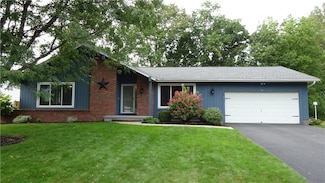 49 Red Hickory Dr, Rochester, NY 14626
