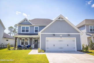 2741 Longleaf Pine Cir, Leland, NC 28451