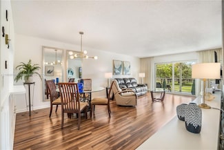 9841 Sunrise Lakes Blvd Unit 307, Sunrise, FL 33322
