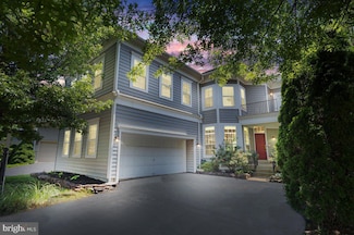 8341 Tillett Loop, Manassas, VA 20110