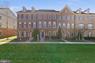 13752 Senea Dr, Gainesville, VA 20155