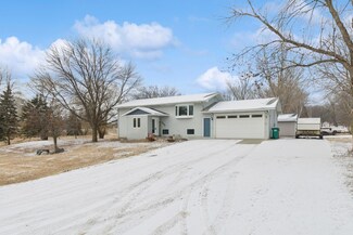 1068 29th St SE, Buffalo, MN 55313