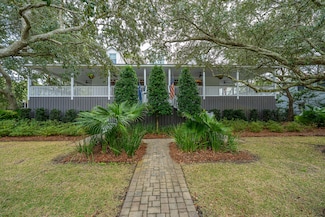 2629 Goldbug Ave, Sullivans Island, SC 29482