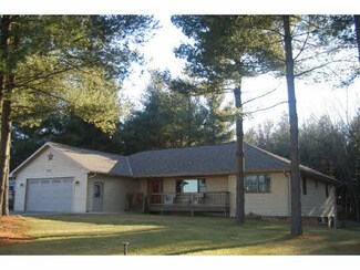 833 Spa Ln, Dixon, IL 61021