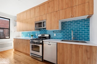 570 Westminster Rd Unit F16, Brooklyn, NY 11230